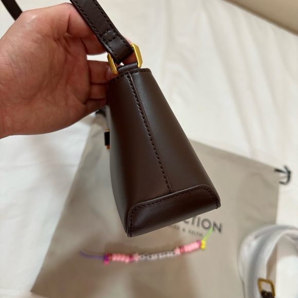 NWOT Charles & Keith Gabine Leather Trapeze Bag - Dark Brown, GENUINE LEATHER - Picture 4 of 11